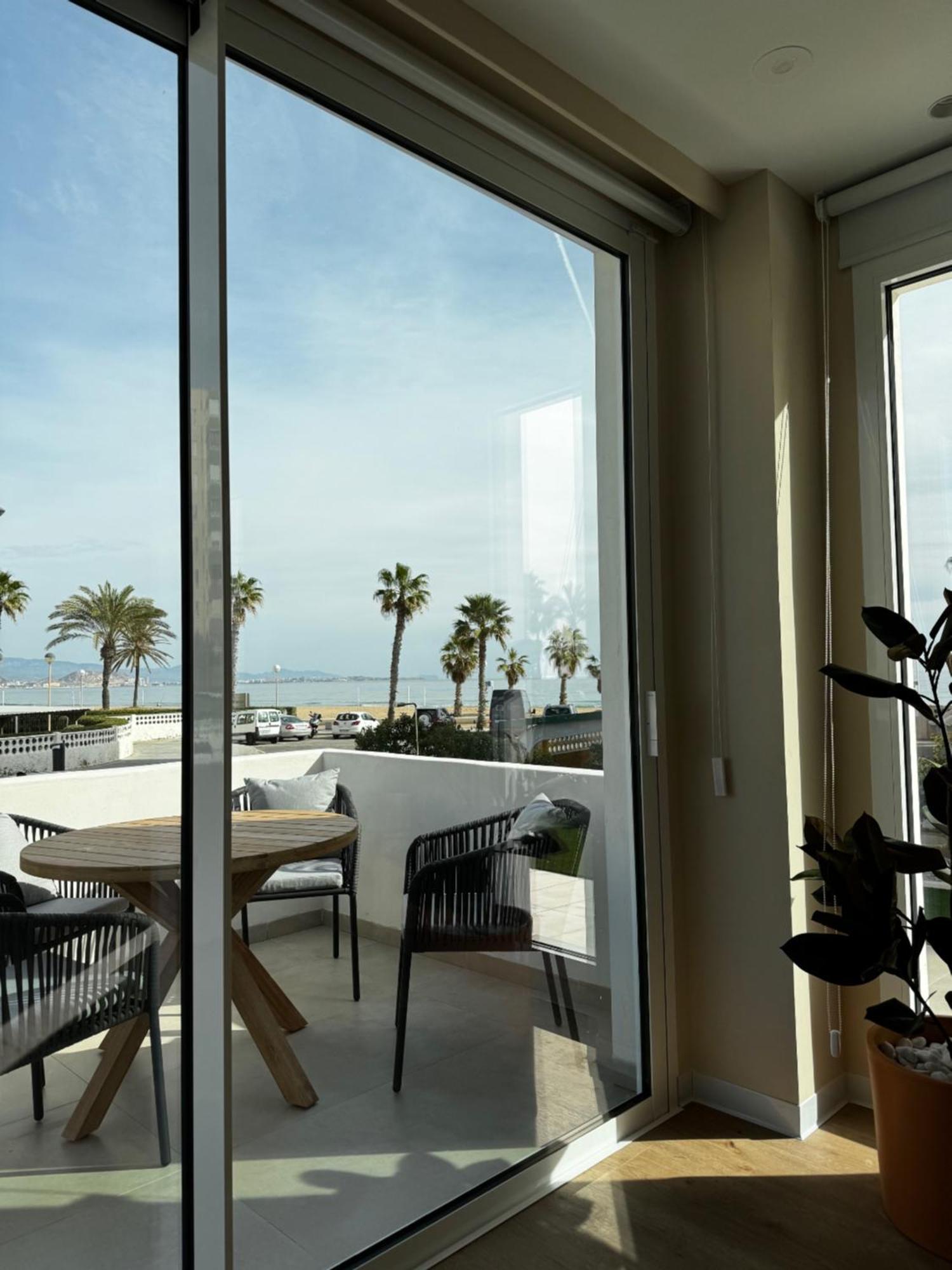 Reyes Catolicos Premium Beach, Playa Urbanova, Аликанте Екстериор снимка