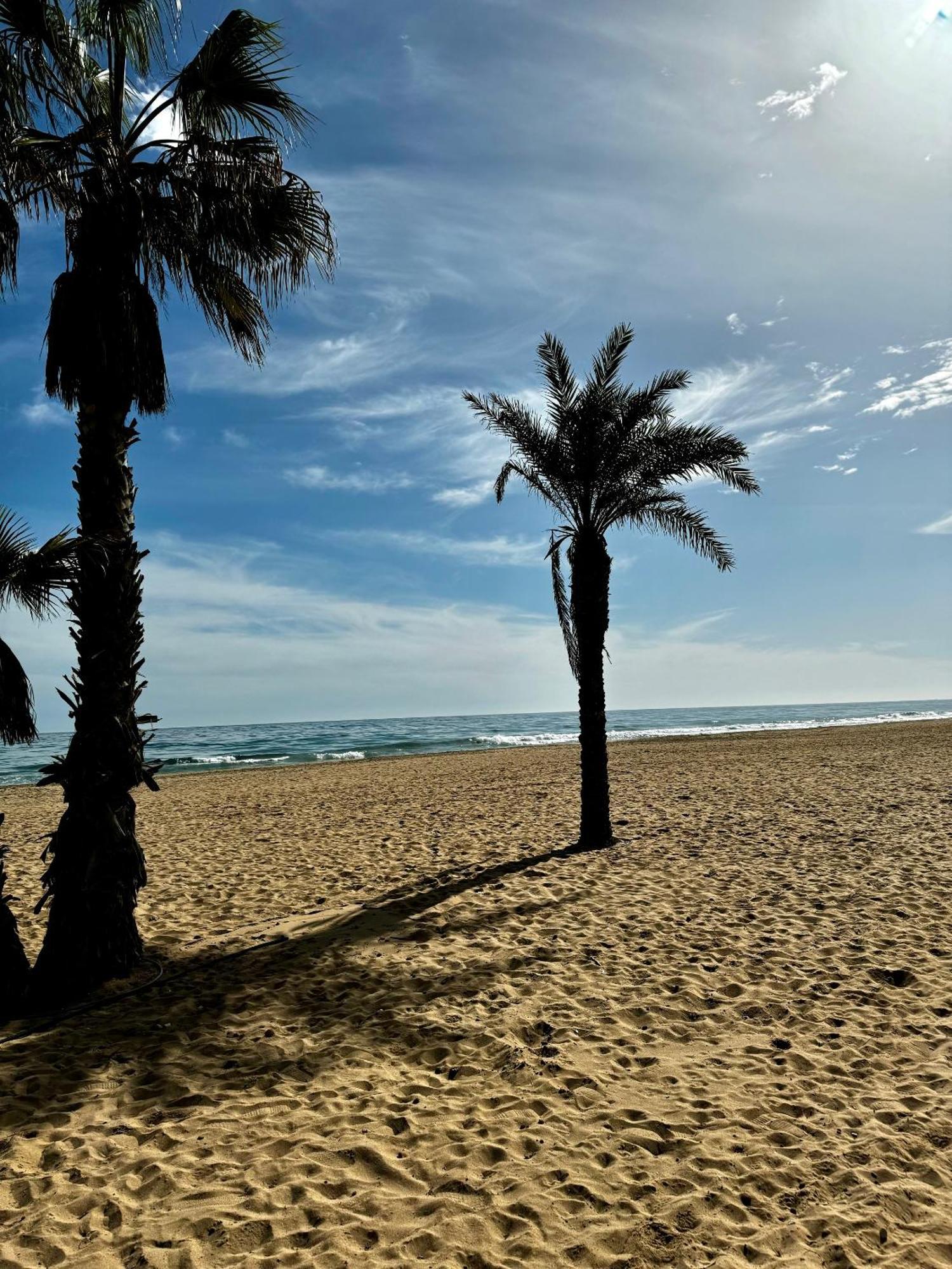 Reyes Catolicos Premium Beach, Playa Urbanova, Аликанте Екстериор снимка